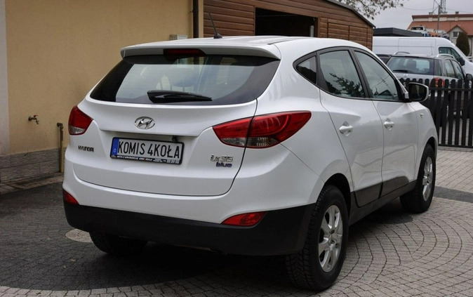 Hyundai ix35 cena 49900 przebieg: 152000, rok produkcji 2015 z Błażowa małe 211